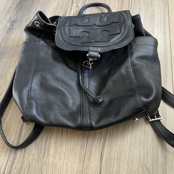 Tory Burch All T Drawstring Black Pebbled Leather Backpack main image 5
